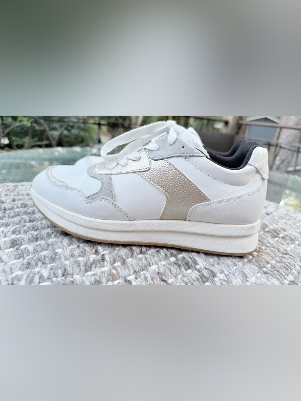 Geox White and Metallic Gold-Accent Women's Sneakers